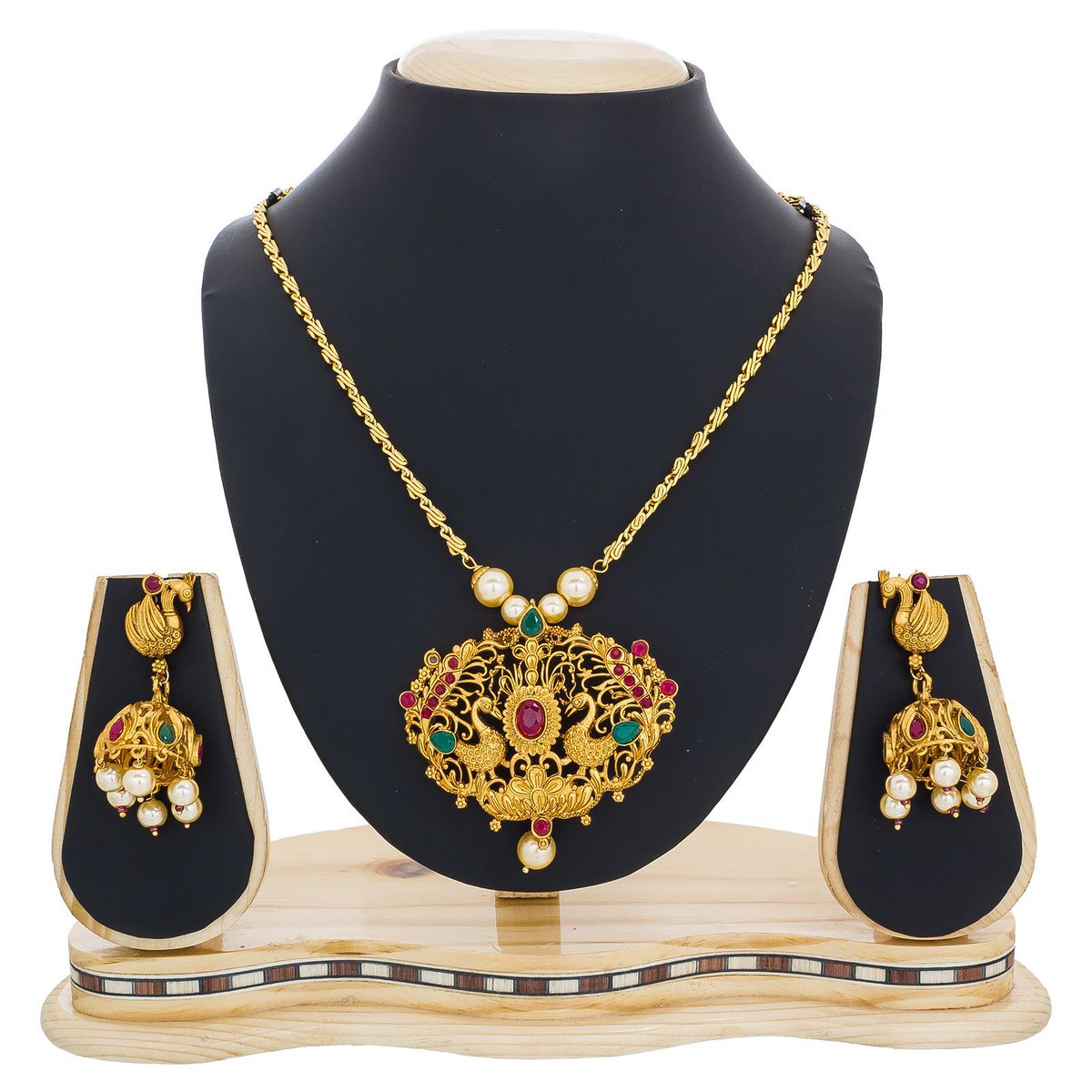 craftnshop's tweet photo. Feel Blessed in our Religious Jewelry Sets on these Festive Days !!
Shop Now Here :- https://t.co/85oxkJWmga
#jewelries #jewelryaddict #jewelrydesign #jewelrydesigner #jewellery #necklace #necklaces #earrings #templejewelry #jewelrylover #jewelrygram #jewelryart #jewelleries https://t.co/qHE65sjcyo