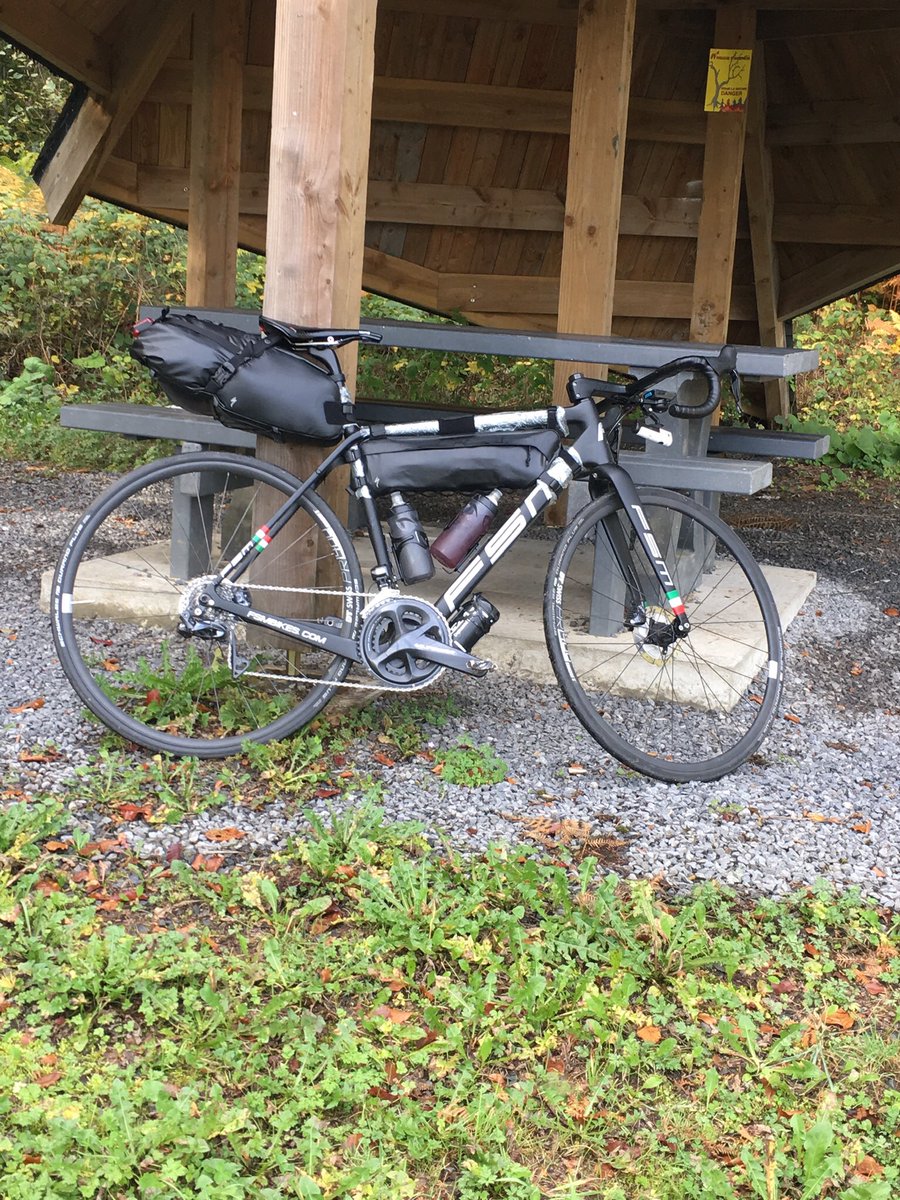 Met dank aan <a href="/FSMCONCEPTBIKE1/">FSMCONCEPTBIKESTORE</a> voor de Exploratore die mij vlekkeloos door de Tour de Belgique loodste