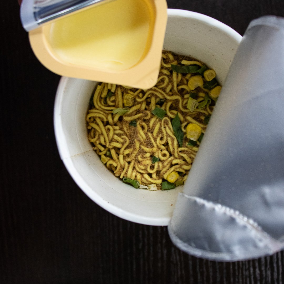zenpop_fr's tweet photo. Il est encore temps de goûter aux succulents Ramen Miso au beurre avec le pack d'Octobre Saveurs Cachées : https://t.co/qvRkP9SiyL
#ramen #saveurscachées #nouillesjaponaises #boxsurprise 🍜🎁 https://t.co/6Pvfwj4TJs