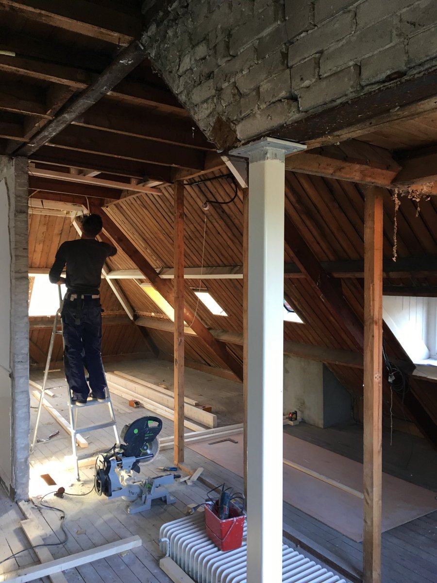 Volop bezig met groot renovatie project in het spiegel #Bussum #het gooi #architecture