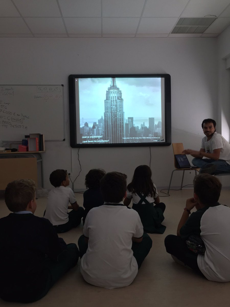 Nuevo curso. Nuevo proyecto. Construimos un refugio. <a href="/HBSTORREJON/">Humanitas Torrejón</a> <a href="/SilviaHbst/">SilviaHBST</a> <a href="/chiquitectos/">chiquitectos</a>