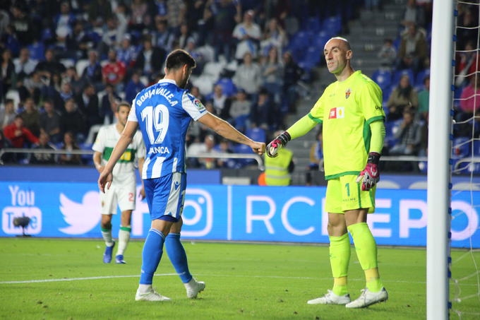 desmarquedepor's tweet photo. Borja Valle: "Hacía tiempo que no se veía a un Deportivo con identidad fija, con una ideas, estabilidad, ambición y hambre. Todo el deportivismo quería esto, que las decisiones se tomen pensando en el bien del club". https://t.co/FliVUZ0ZTF https://t.co/Rb8TkIFJQ8