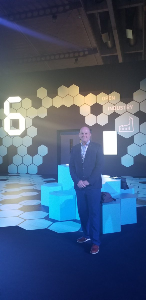 Thompson_Wayne's tweet image. Check out #sassoftware and our partners for #iot analytics at #IOTSWC18. Excited to be here.