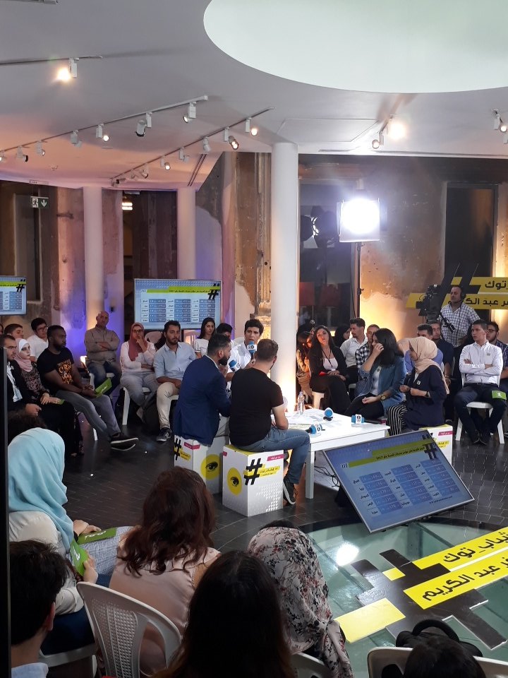 arabdevtportal's tweet photo. من هو المسؤول عن الفقر في عالمنا العربي؟ سؤال طرحه @jaafarAbdulKari  على المشتركين من مخيم #visualize2030
#شباب_توك https://t.co/rY97Mn2ntM