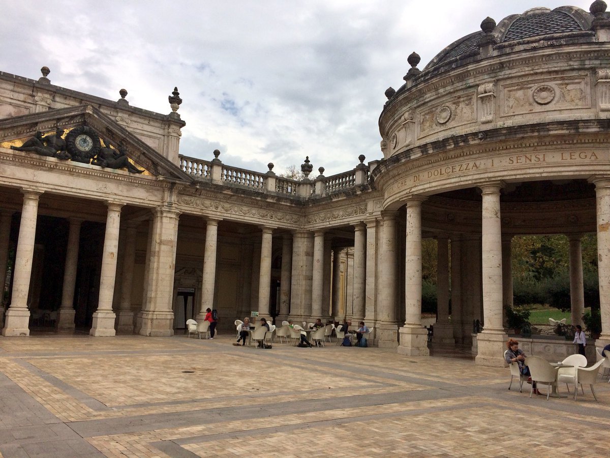 #Montecatini Terme: un precioso lugar para celebrar una conferencia! @oxigenados un año más presentes en #ATWS2018 #tuscanyadventuretimes