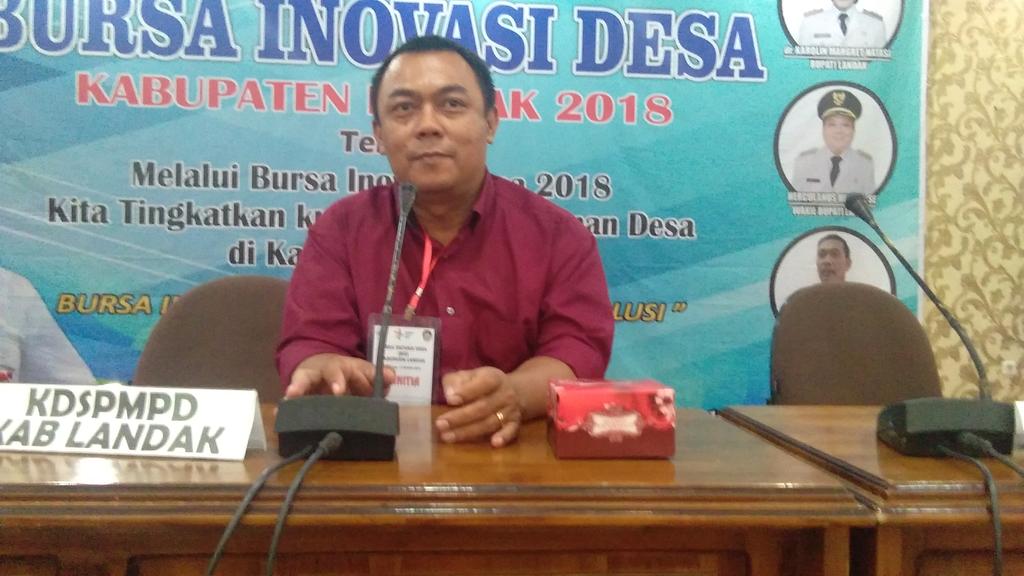 MusaBauk's tweet photo. Bursa Inovasi Desa Kabupaten Landak. 13 Oktober 2018. Membangun Desa untuk Landak Maju. https://t.co/AzxfZobdd8