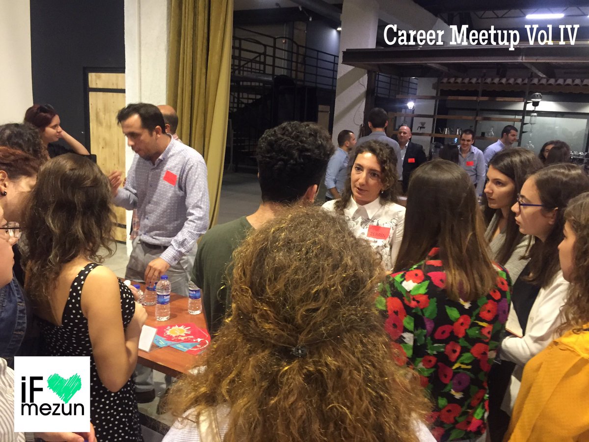 DEUFACULTYOFBUS's tweet photo. Career Meetup hem çok verimli hem de çok keyifli geçti. 30’un üzerinde mezunumuz 4. Sınıflarımızın sorularını yüzyüze cevapladı! #careermeetup #TUSEC #UNITY https://t.co/G7r8FwJ5L1