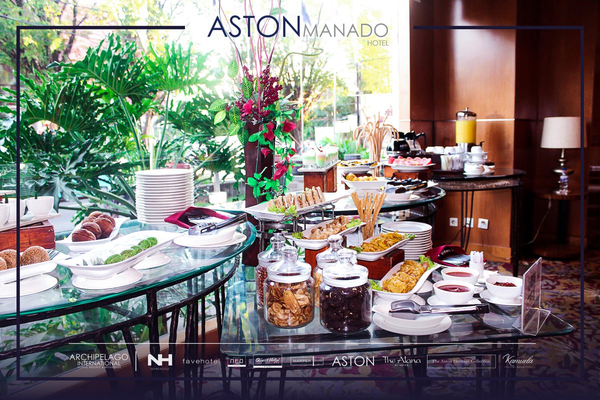 i'ts HIGH TEA time!!!
IDR.45.000,- Net/ pax
at Cinnamon Lounge &amp; Bar
15.00-22.00

#Astonmanadohotel
#Manado