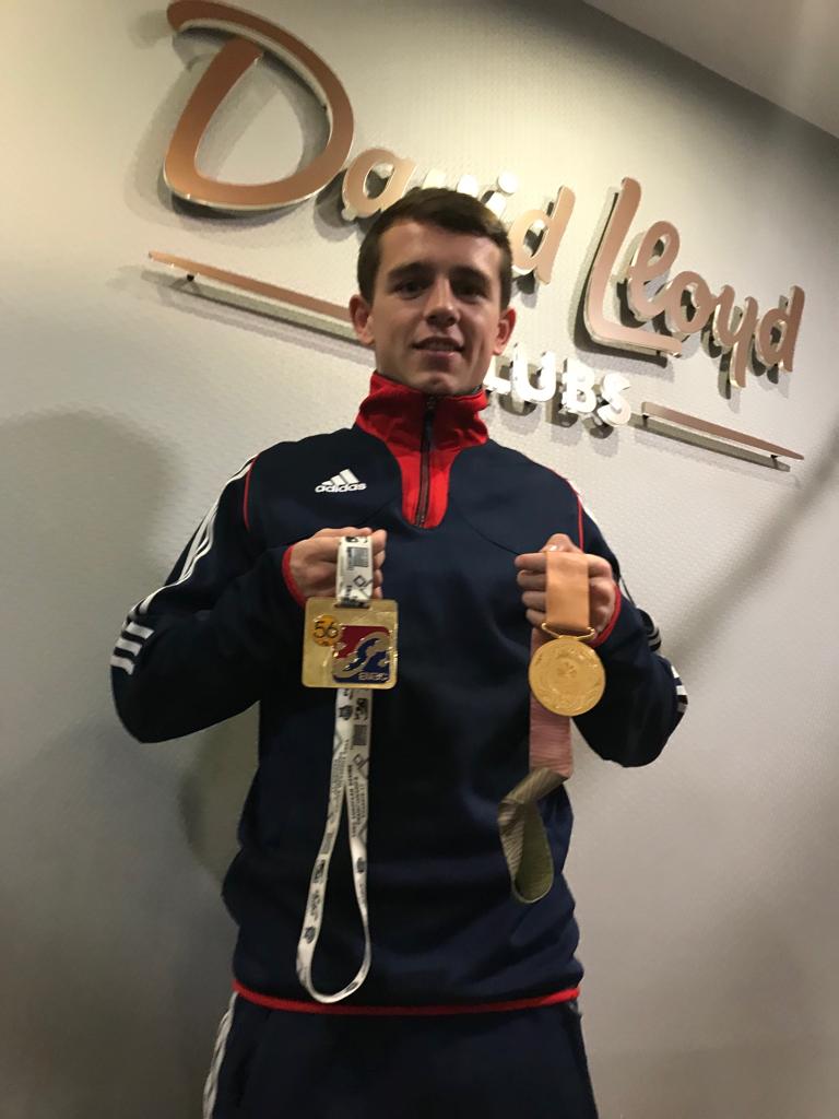 Yesterday one of our members, Commonwealth and European Champion boxer <a href="/peter_mcgrail/">Peter McGrail</a> popped into Club for a workout and brought his gold medals in to show us! #liverpool #talent #boxer #davidlloydclubs
