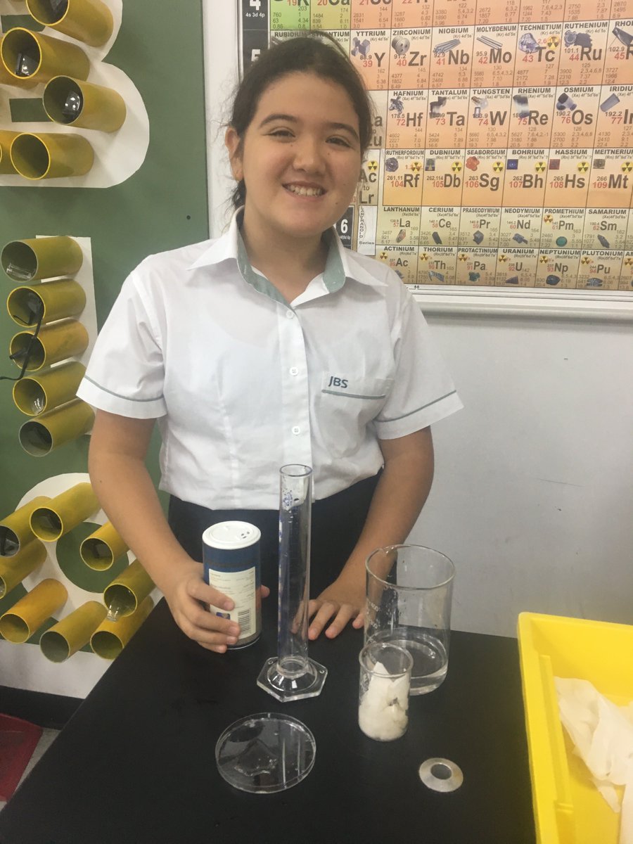 Science_JBS's tweet photo. Grade 6 students become experts at different science skills. #inspiringyoungminds #leadersofthefuture https://t.co/5kMnIiHlVf