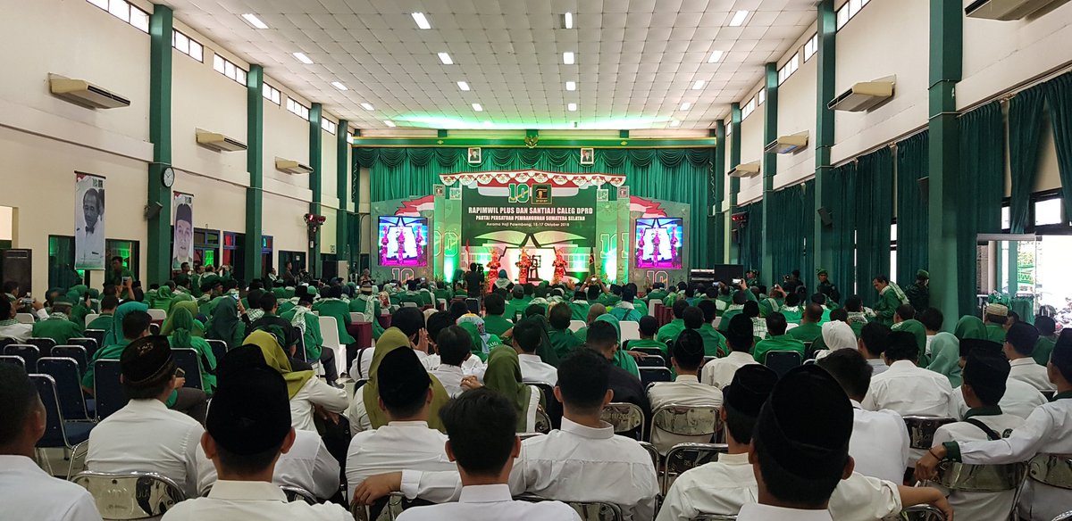 DPP_PPP's tweet photo. Suasana Pembukaan Rapimwil dan Santiaji Caleg DPRD PPP Sumatera Selatan.
#PPP #Palembang https://t.co/b4ZnJtdwiX