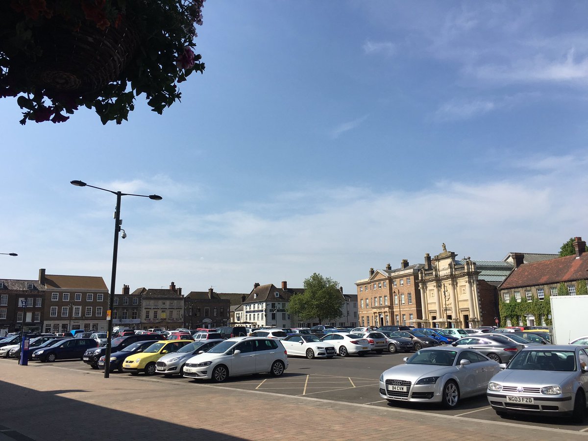 Forward thinking advice with a sense of tradition, #CarbonCharter holders <a href="/RingAssociates/">Ring Associates Ltd</a> put expert financial planning at the heart of the community – find out more at ringassociates.co.uk / Norfolk &amp; Suffolk #SMEUK ’s can reduce their #CarbonFootprint: <a href="/BeeAnglia/">SMEEnergyEfficiency</a>