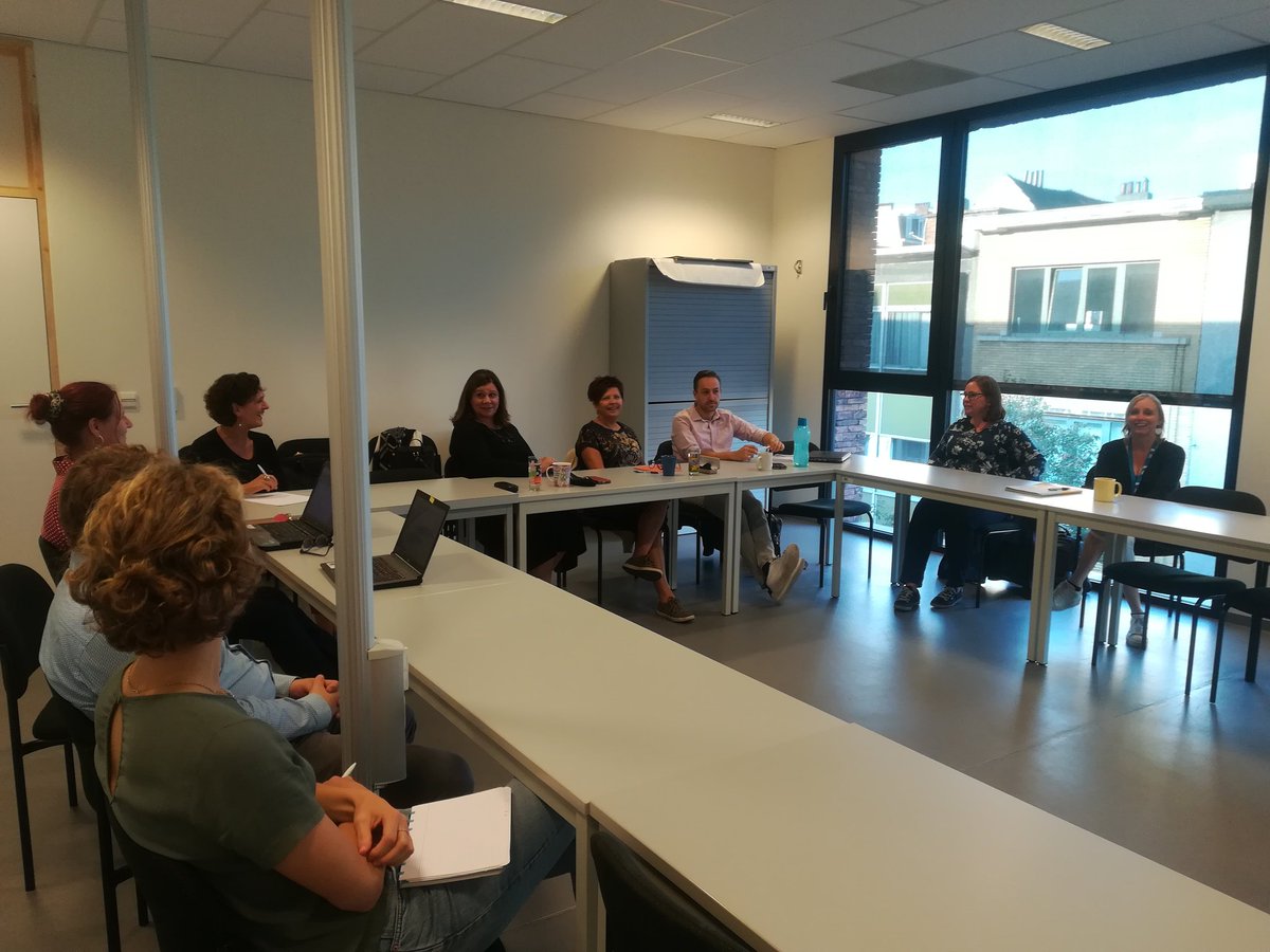 ElkeGeudens's tweet photo. Kick-off #digitaledoedag https://t.co/ElUxhHituU