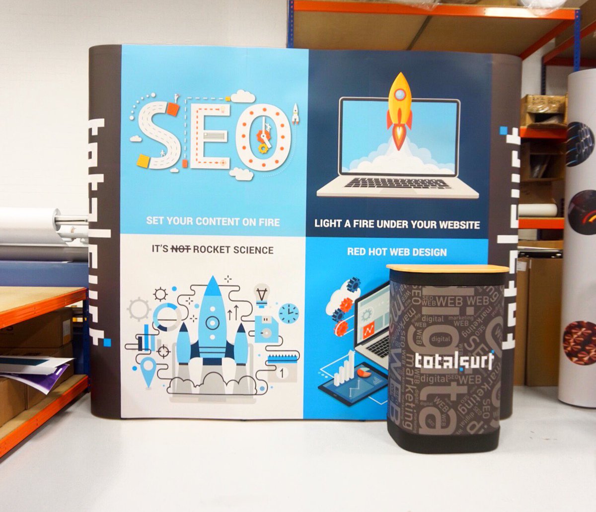 XLDisplays's tweet image. This #PopUpDisplayStand for @totalsurf_web is out of this world 🚀 The graphic design is so fun and bold; it promotes the marketing message perfectly. Who said business has to be boring? 😃 This is definitely one of our favourites this morning 📸
