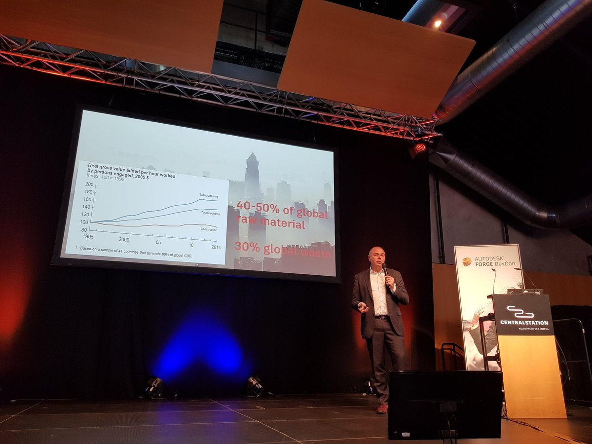 keanw's tweet image. The #ForgeDevCon Europe keynote is by @NMangon. He&apos;s reinforcing that there&apos;s plenty of headwind and opportunity in AEC.