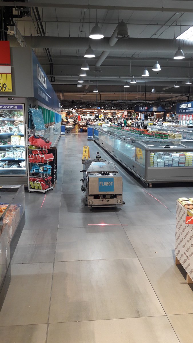 The FLOBOT final review and demonstration was successfully completed on the 11th of October 2018! The Project Officer and expert reviewers had the opportunity to see the robot in action within the Carrefour supermarket in Carugate (MI), Italy! #FLOBOT #H2020 #Robotics
