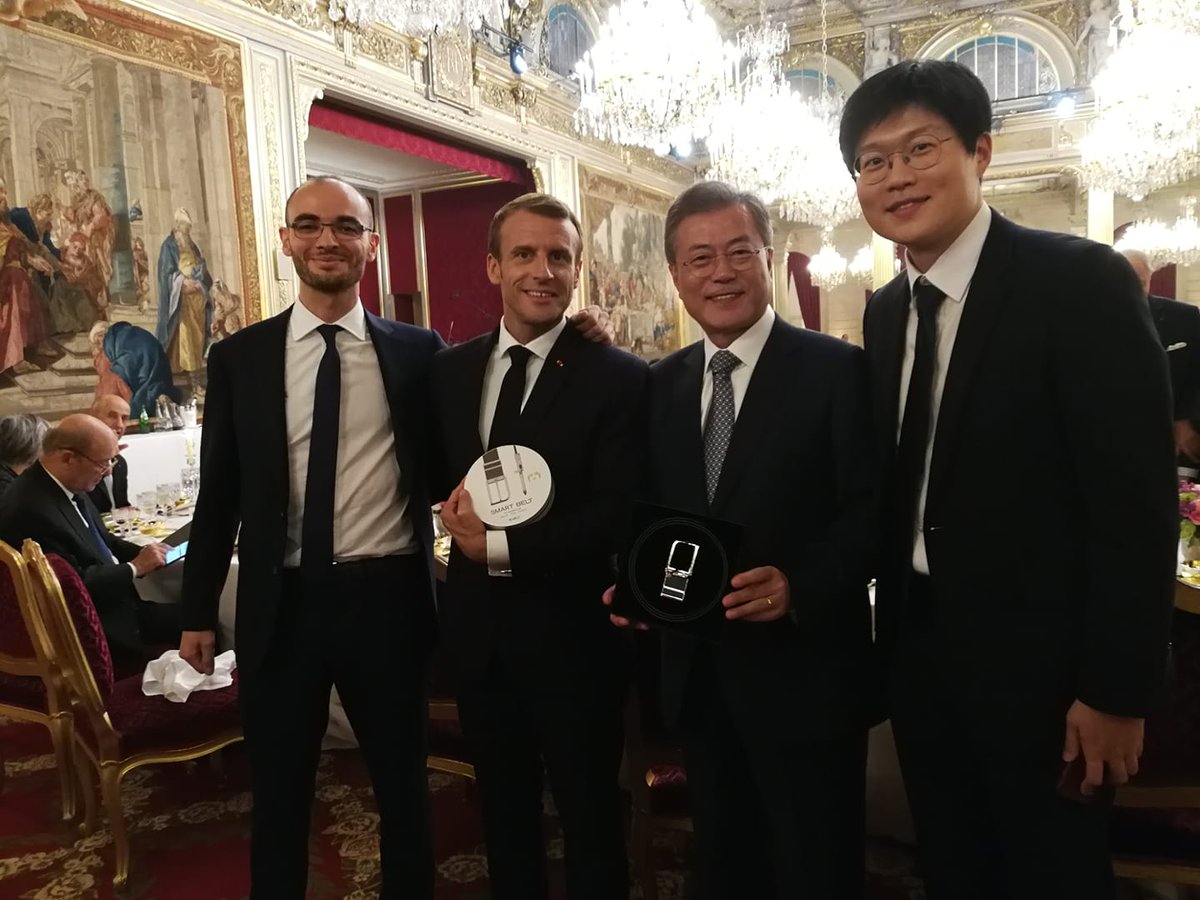 2 présidents, 2 entrepreneurs <a href="/Elysee/">Élysée</a> <a href="/Symapsdotio/">Symaps.io</a> <a href="/EmmanuelMacron/">Emmanuel Macron</a> <a href="/TheBlueHouseENG/">Moon Jae-in's Cheong Wa Dae</a> <a href="/joinstationf/">STATION F</a> <a href="/50Partners/">50 Partners</a>