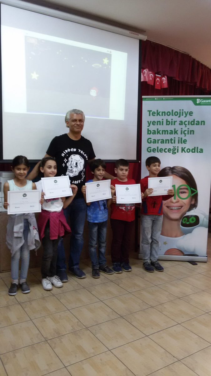 bariserdogan_mu's tweet photo. #kodlama #robotik @bauebf @garanti "Garanti ile Geleceği Kodla" projemizin Adana ayağını bitirdik. Sınıf öğretmenlerimiz öğrencileri ile oyun geliştirip bunları diğer gruplar ile paylaştılar. Şimdi onlar için tema bazlı proje süreci başladı. ✍️😃 https://t.co/w65KgBu2tJ