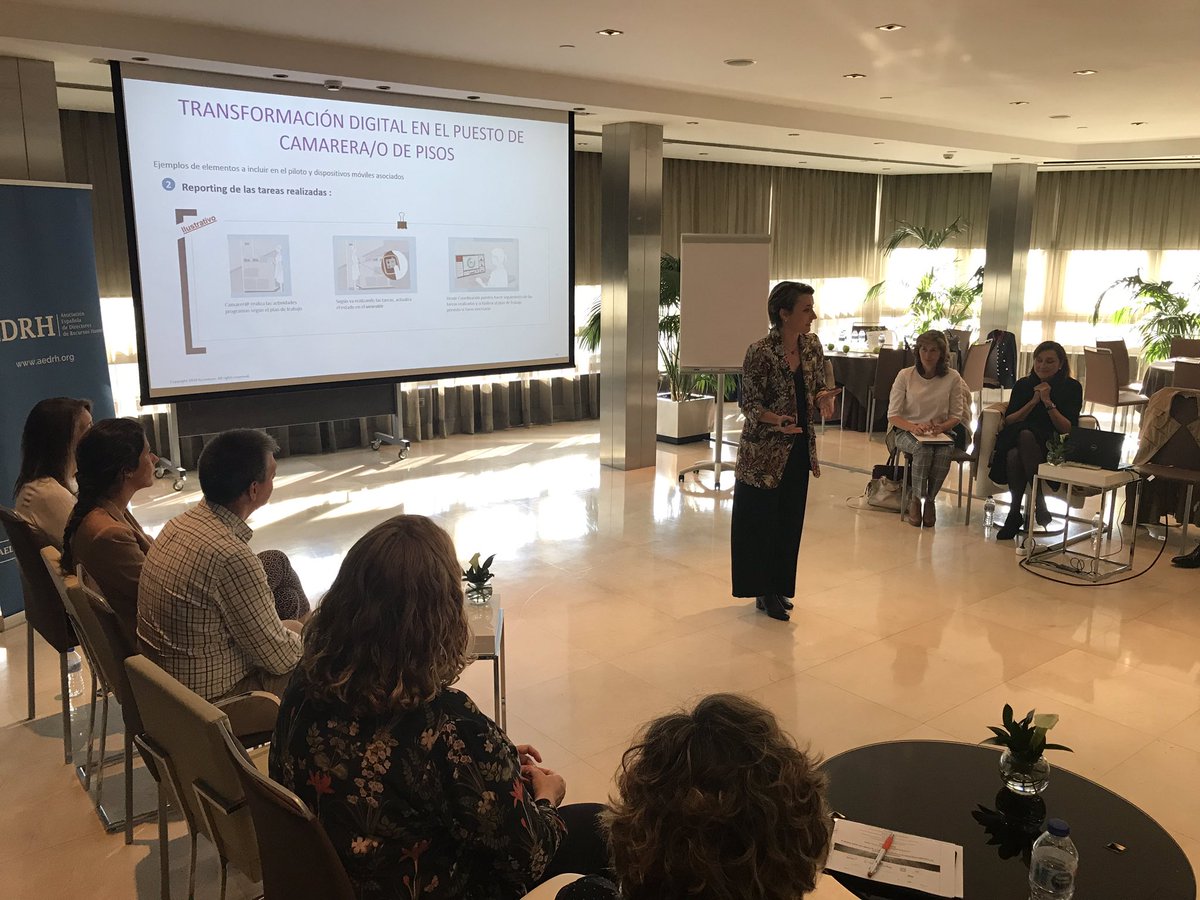 AEDRH's tweet photo. “Crea un mundo digital inclusivo” @patriciajaenv, Asociada @AEDRH y HR Director Regional Spain de Meliá Hoteles International nos explica como están incluyendo la tecnología en sus hoteles para mejorar la coordinación de los equipos internamente e incluir a todos sus empleados https://t.co/G0qQtBJusD