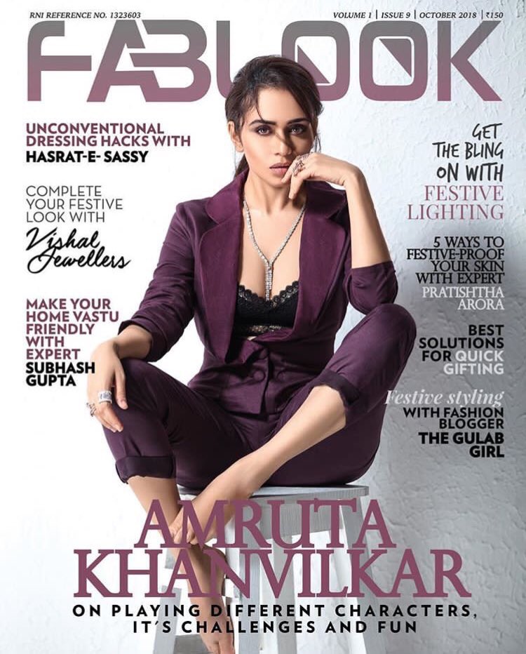 TeamAmruta's tweet image. Fabulous @AmrutaOfficial on cover page of #FabLook. Grab your October’s copy.. 😍❤️