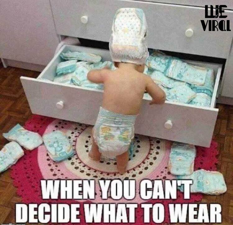 WE_Viral's tweet photo. Girls for you...
#Date #Romantic #MEMES https://t.co/csD92x8i5w