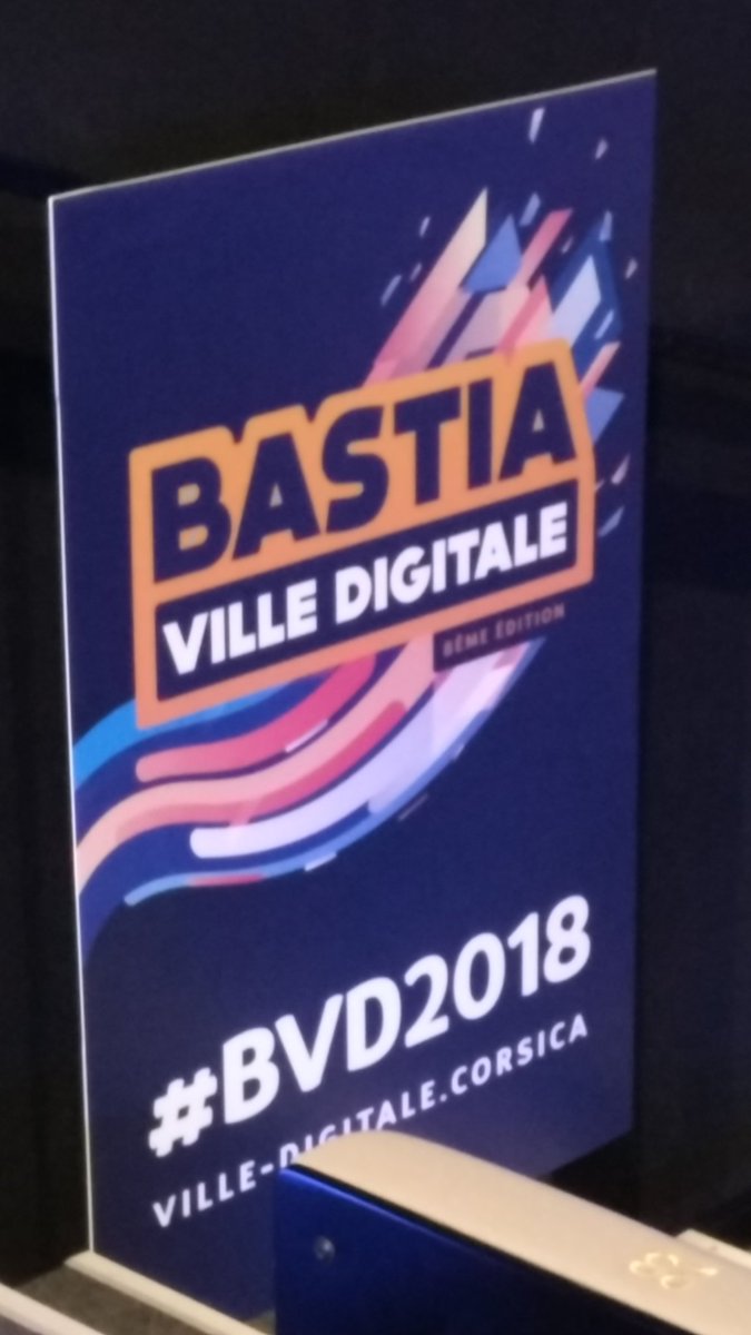 SlamingDev's tweet image. Conférences à Bastia @VilleDigitale autour du Deep Learning, IA, Chatbot et Startup  #CoriscanTech #StudentDev #BVD2018