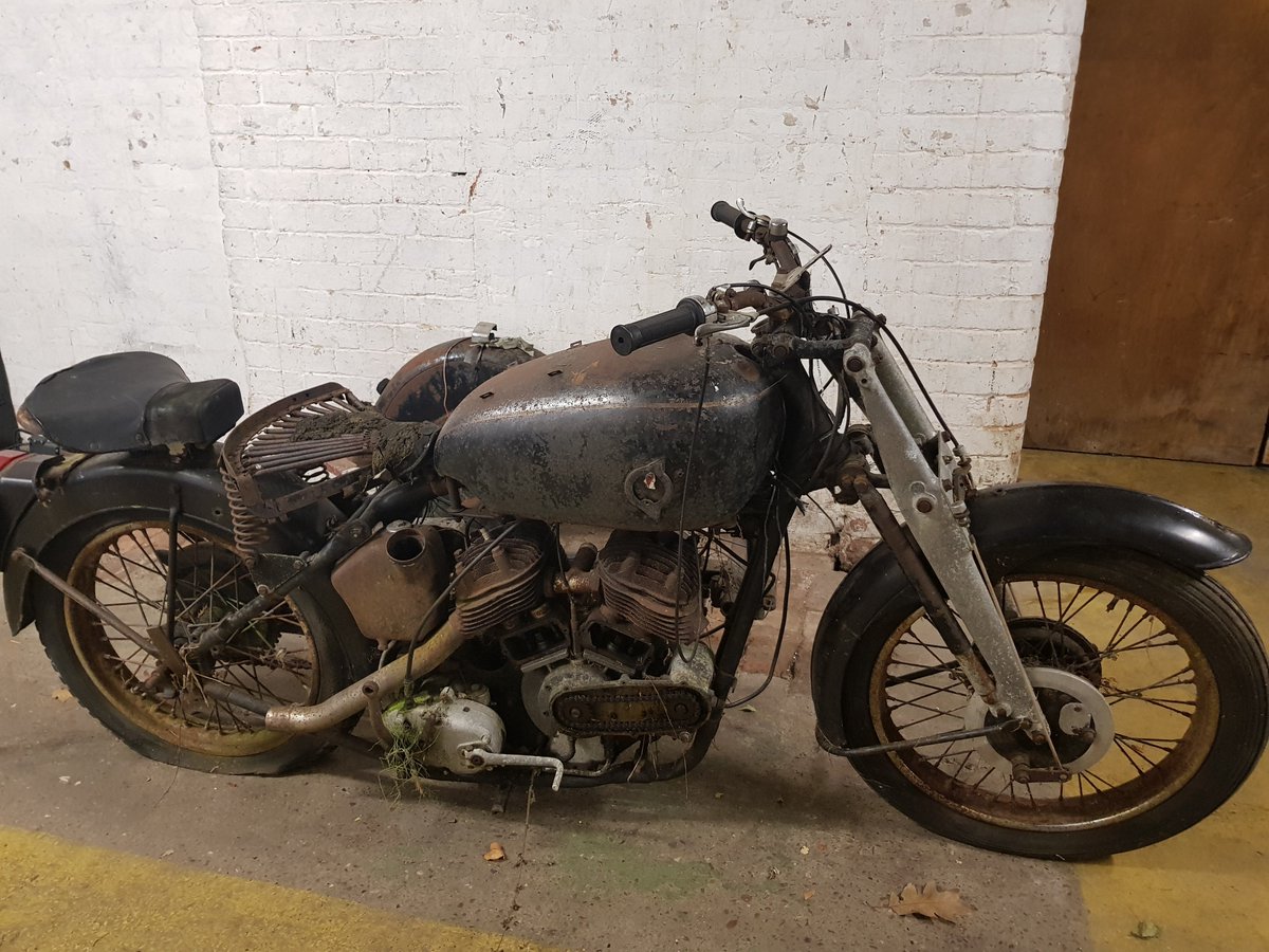 BiddleandWebb_'s tweet photo. Another amazing sale result! π€© Lot: 419 - A Matchless Vintage motorcycle SOLD for Β£12,000 at our October Jewellery, Silver, Watches & Interiors Auction! https://t.co/7FFAy0iI5x #MatchlessMotorcycle #Vintage #Motorcycle https://t.co/ixp7MKOS1O