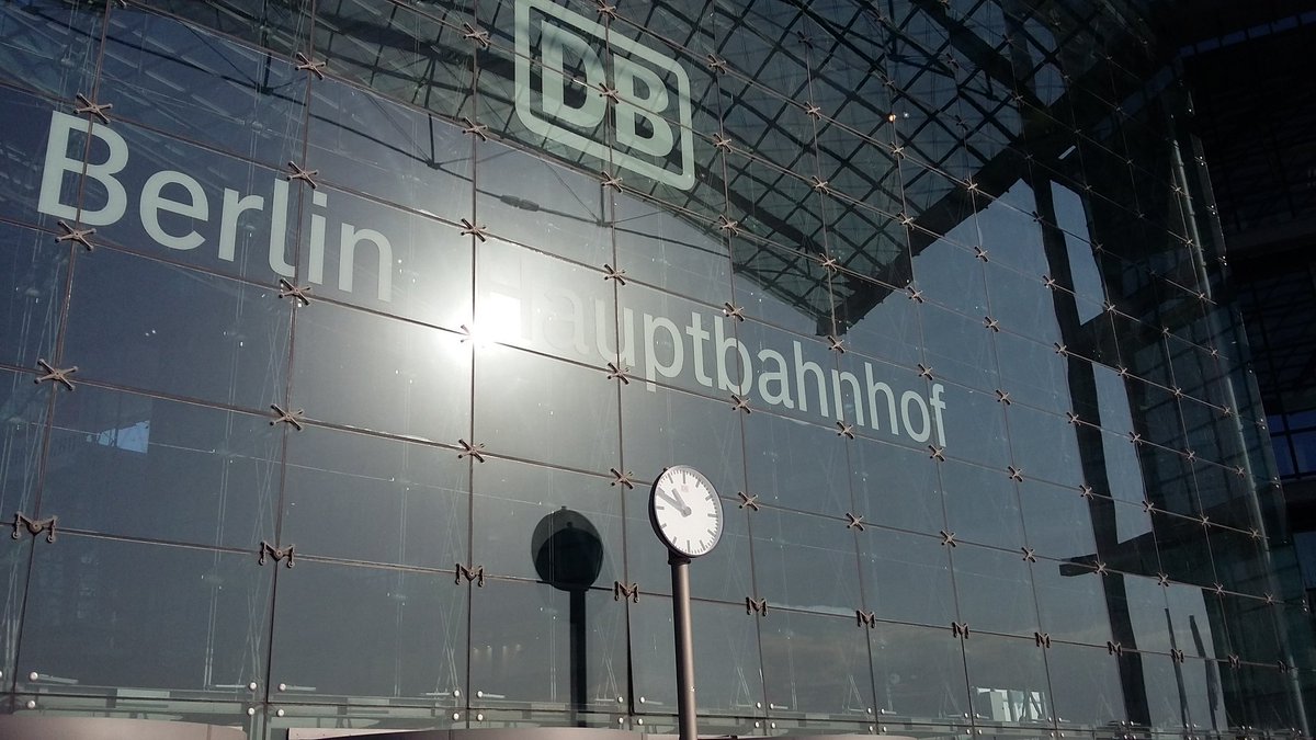 cathyrincon's tweet image. Prag, we are coming! #SAPMMConf #SAPchemconf