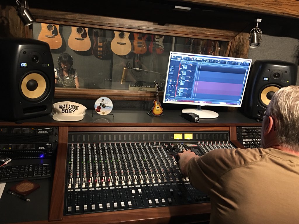 KrisFuchigami's tweet photo. Great recording session with Bob St John and Pati St John Payne today after the news!!

I am very honored to be a part of their new project!

Bryan Tolentino - You know I had to copy your “Magic Carpet Technique!” 😂😂 https://t.co/2Yr0mAMMD0