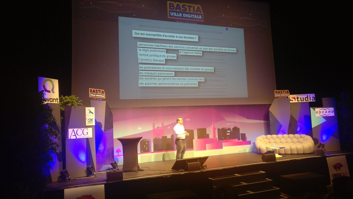 SlamingDev's tweet image. 🧐 Conférence sur la grosse question éthique &amp;amp; tech d&apos;aujourd&apos;hui: &quot;Comment et pourquoi êtes vous traqués sur internet ? &quot; à #CoriscanTech en tant que #DevStudent