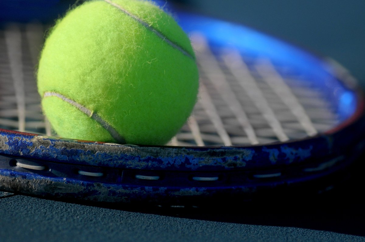 MaccCollegeNews's tweet photo. As part of #LoveOurColleges week, our sports students are heading to South Park Tennis Club this morning for coaching sessions!

#Tennis #MaccSport #SportStudents https://t.co/4FGP9jA4HQ