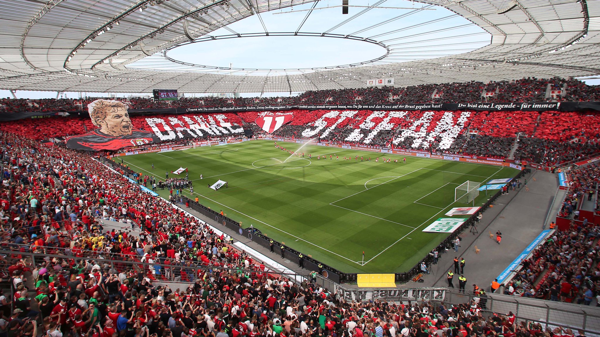 Bayer 04 Leverkusen on Twitter: "Stefan Kießling played ...