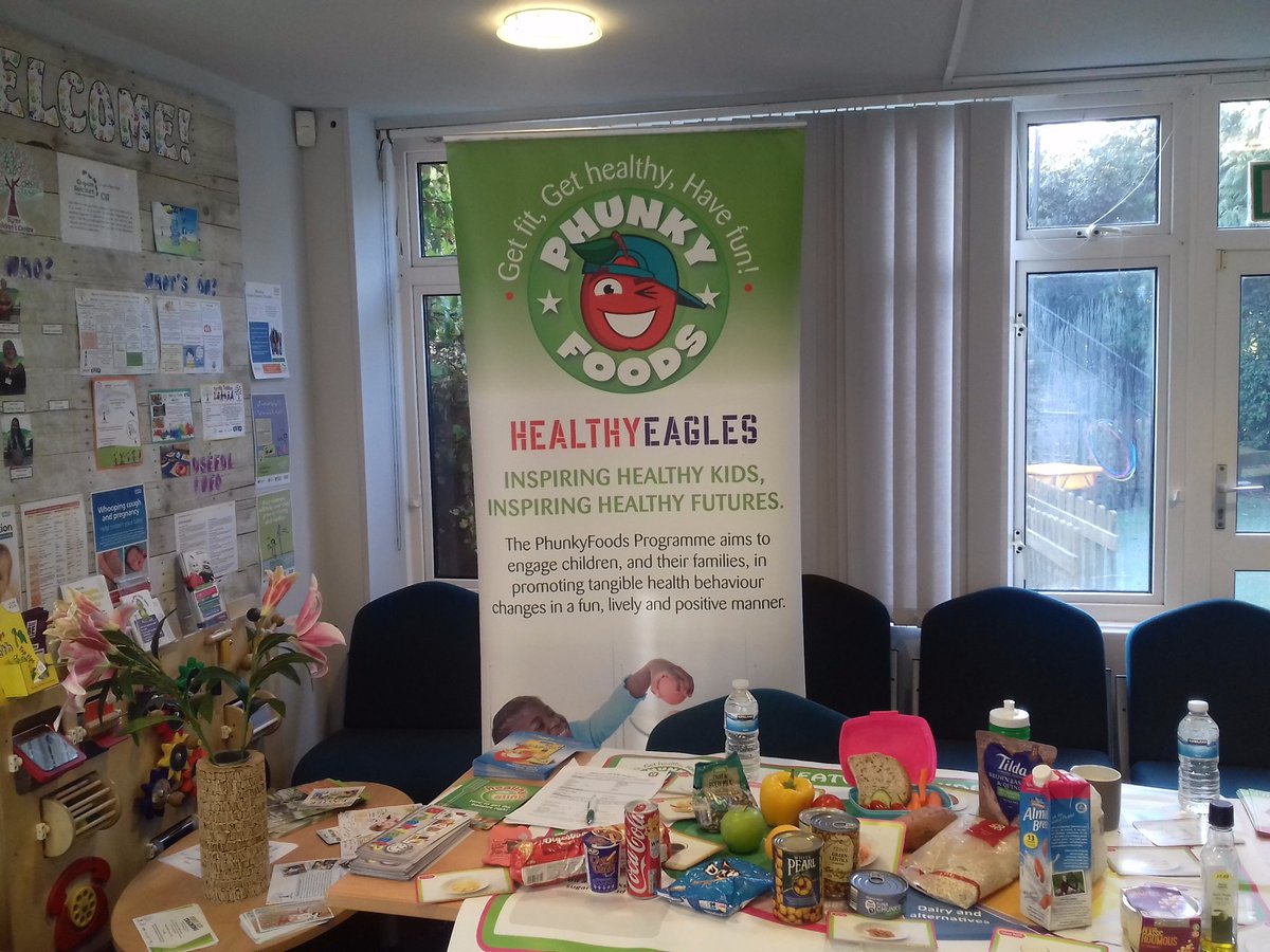 <a href="/PhunkyCroydon/">PhunkyFoods Croydon</a> <a href="/cc_byron/">Byron CC</a> #childrencentre #Coulsdon.🍏@cbeststart. Speaking to parents around fussy eating and healthy Lunchboxes.
Don't forget to drink your water, the weather may have changed but your body still needs to keep hydrated 🙌💃👪☺