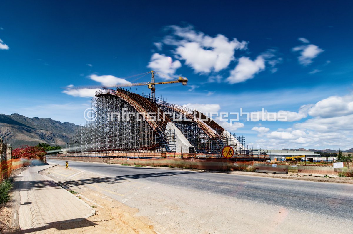 infraphotos's tweet photo. Ashton Bridge #AshtonBridge #CivilEngineering #BasilRead #infrastructurephotos @saicecivil @basil.read #scaffodling #WesternCape #Ashton @Wesgro @WCProvParl @AECOM @WCGovTPW #roadworkswc https://t.co/0RYurwDFEh