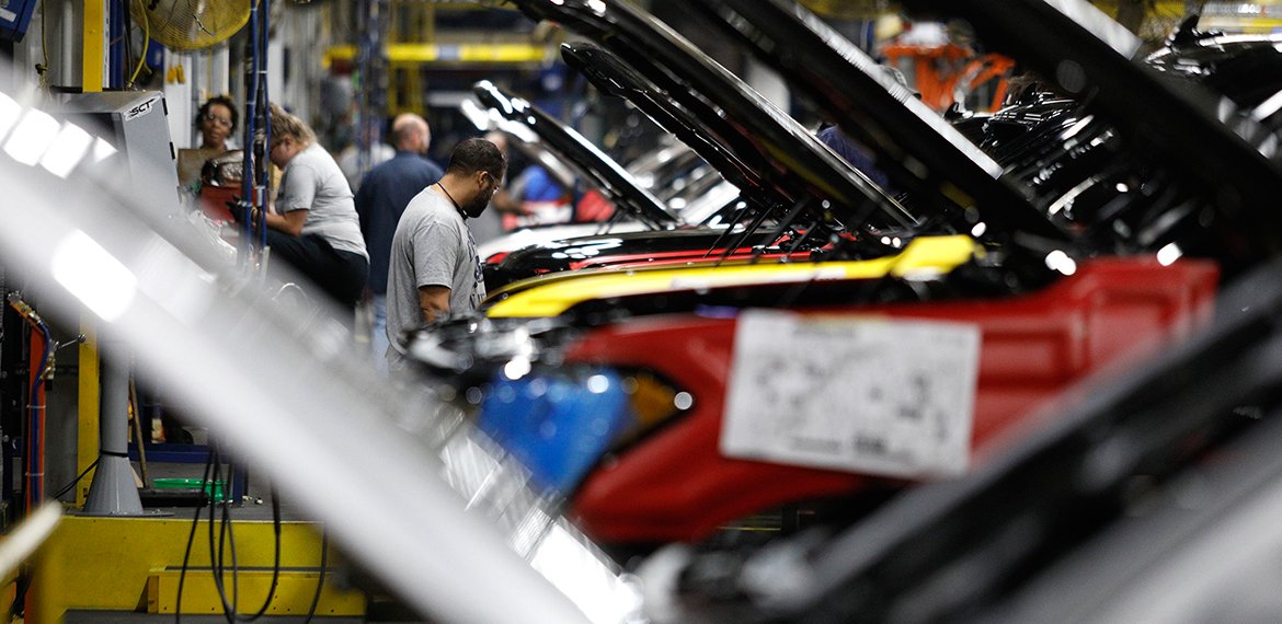 #NAFTA heißt jetzt #USMCA: Was ändert sich mit dem neuen Abkommen? Einer der Gewinner könnte die #Automobilindustrie sein >> bit.ly/2ykSWpD