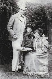  #Otd 1854: Birth in  #Dublin of Oscar Wilde, playwright, novelist, essayist & poet. Became one of most popular playwrights in early 1890s. Remembered for his epigrams, his novel The Picture of Dorian Gray, his plays, as well as the circumstances of his imprisonment & early death.