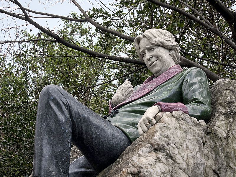  #Otd 1854: Birth in  #Dublin of Oscar Wilde, playwright, novelist, essayist & poet. Became one of most popular playwrights in early 1890s. Remembered for his epigrams, his novel The Picture of Dorian Gray, his plays, as well as the circumstances of his imprisonment & early death.