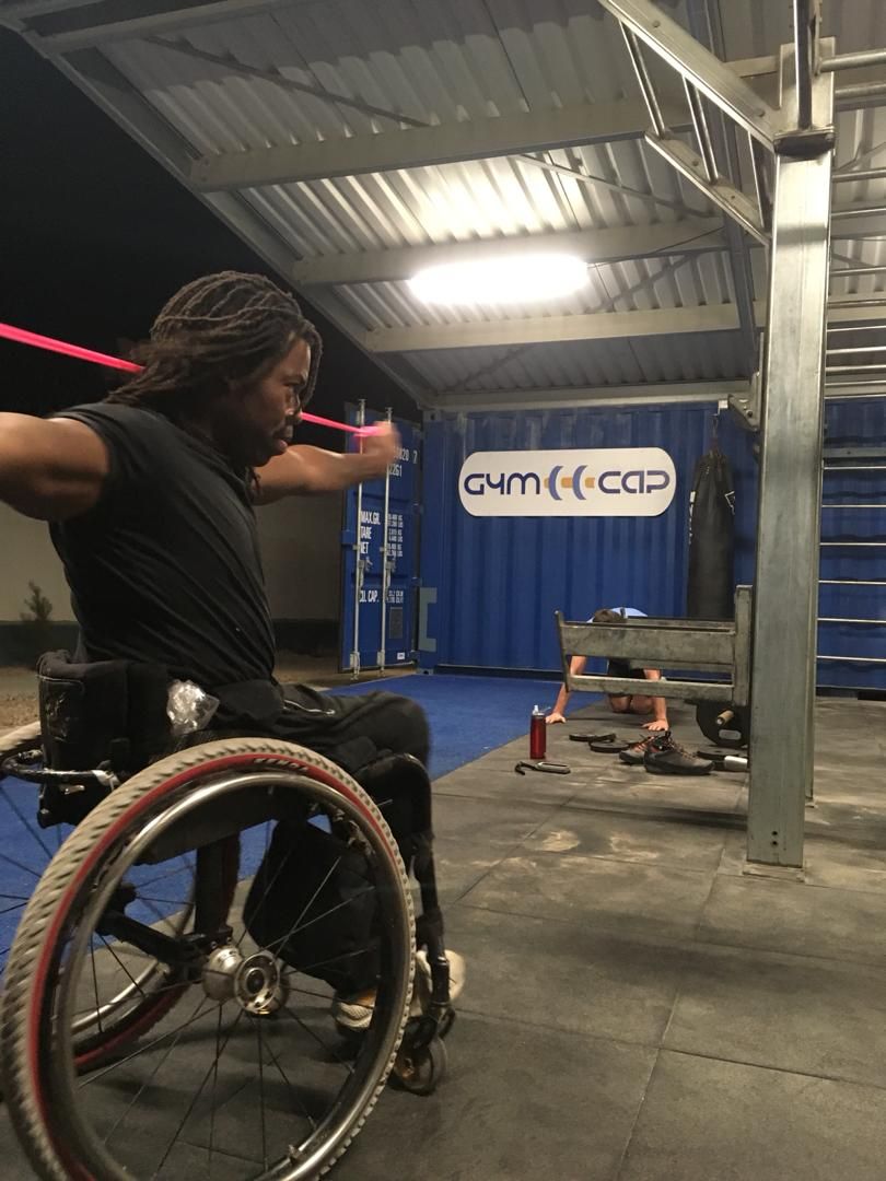 EnigmaSmartSite's tweet photo. It was great to host @AdeAdepitan tv presenter for @BBC_CurrAff at @ChelseaVillage in Mogadishu while filming #AfricaOnWheels. Fantastic to have this #Paralympic athlete warming up in our #GymCap, modular gym. Wonderful to meet you and the team @AdeAdepitan! https://t.co/SBAwdhF4WJ