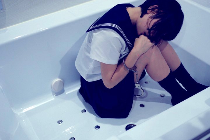 ss_photoworks's tweet image. 【創作撮影】セーラー服
モデル:noa(@cyannoa)
衣装提供:さんらいく企画様
販売ページ:
amazon.co.jp/dp/B07DYVZC2B/…

#さんらいく #サンライク
#SUNLIKE #瀬戸海学園