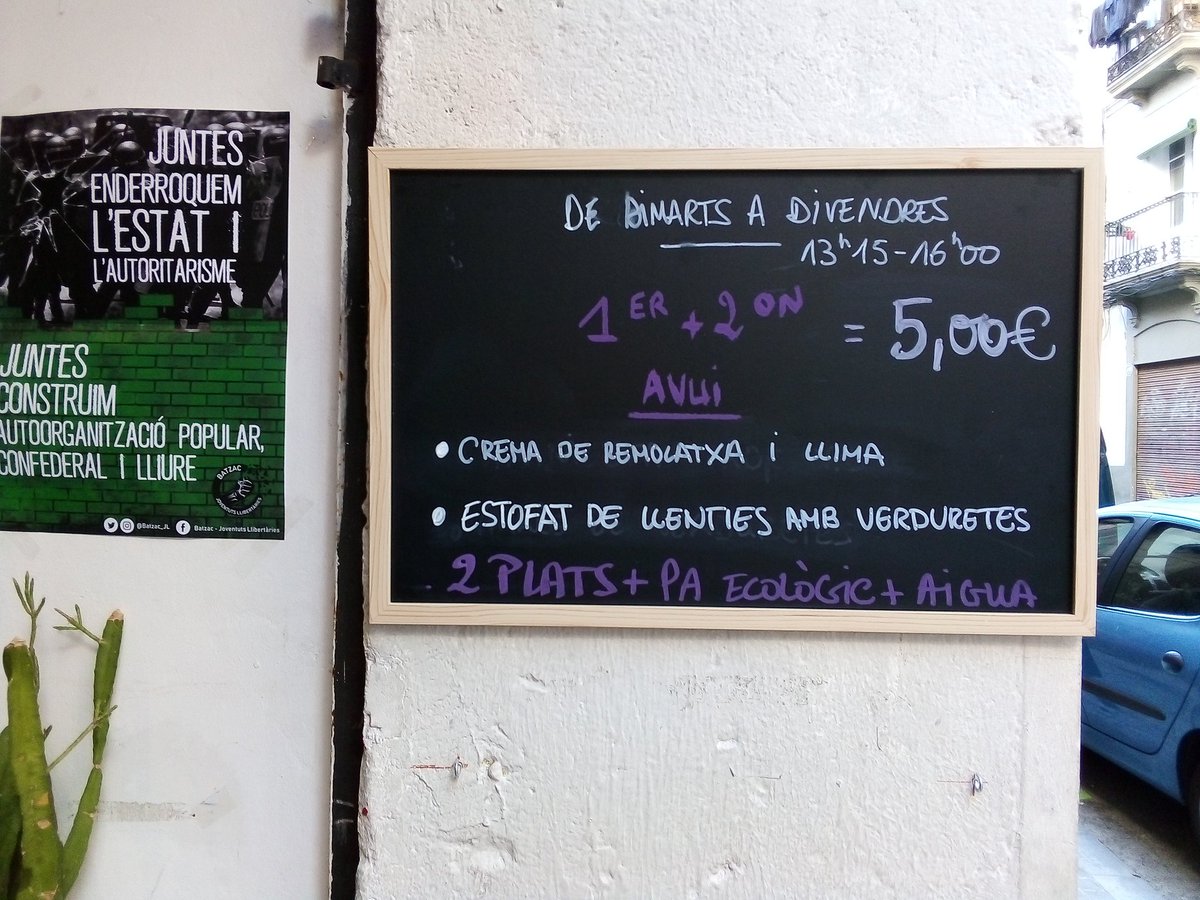 MenjadorBase's tweet photo. Ja sabeu que les nostres setmanes no comencen un dilluns...
Avui tornem amb aquest menú!
#MenjadorPopular
#WorkingClassAgainstMondays https://t.co/2C7bjHhwTL