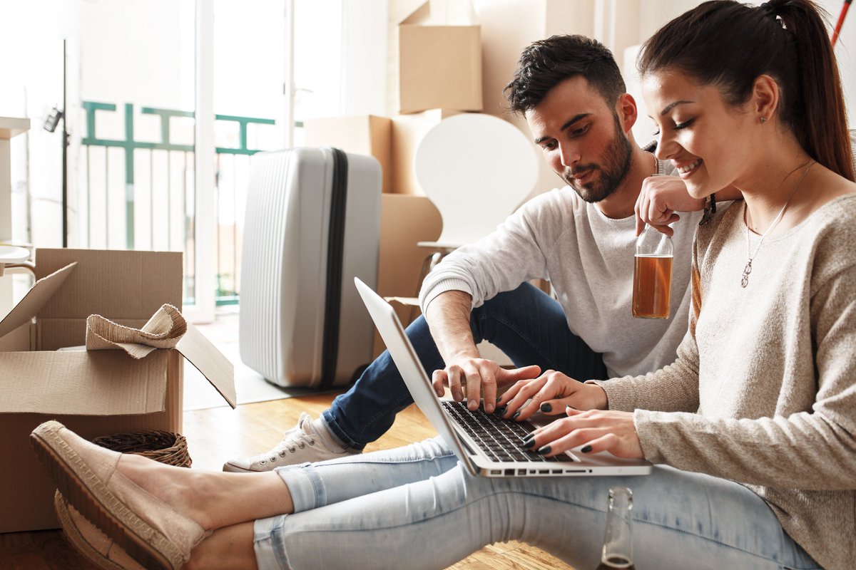 VisionRealtyEP's tweet image. It can be difficult and time-consuming to find a home to rent when you're new to a city, especially one like El Paso where certain parts of town offer different benefits. Allow us to help you! elpasotxrentalmanager.com/2018/10/16/new… 
#RentalHomesInElPaso #WhereToRentInElPaso