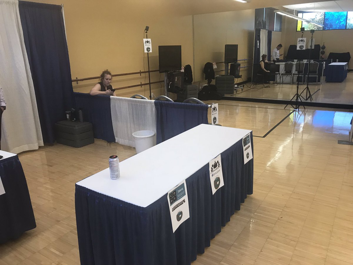 FSUSDVR's tweet photo. Ready to go for all the students and a day of learning and inspiring! @FairfieldSuisun #FSUSDVR https://t.co/b4ak11jk7w