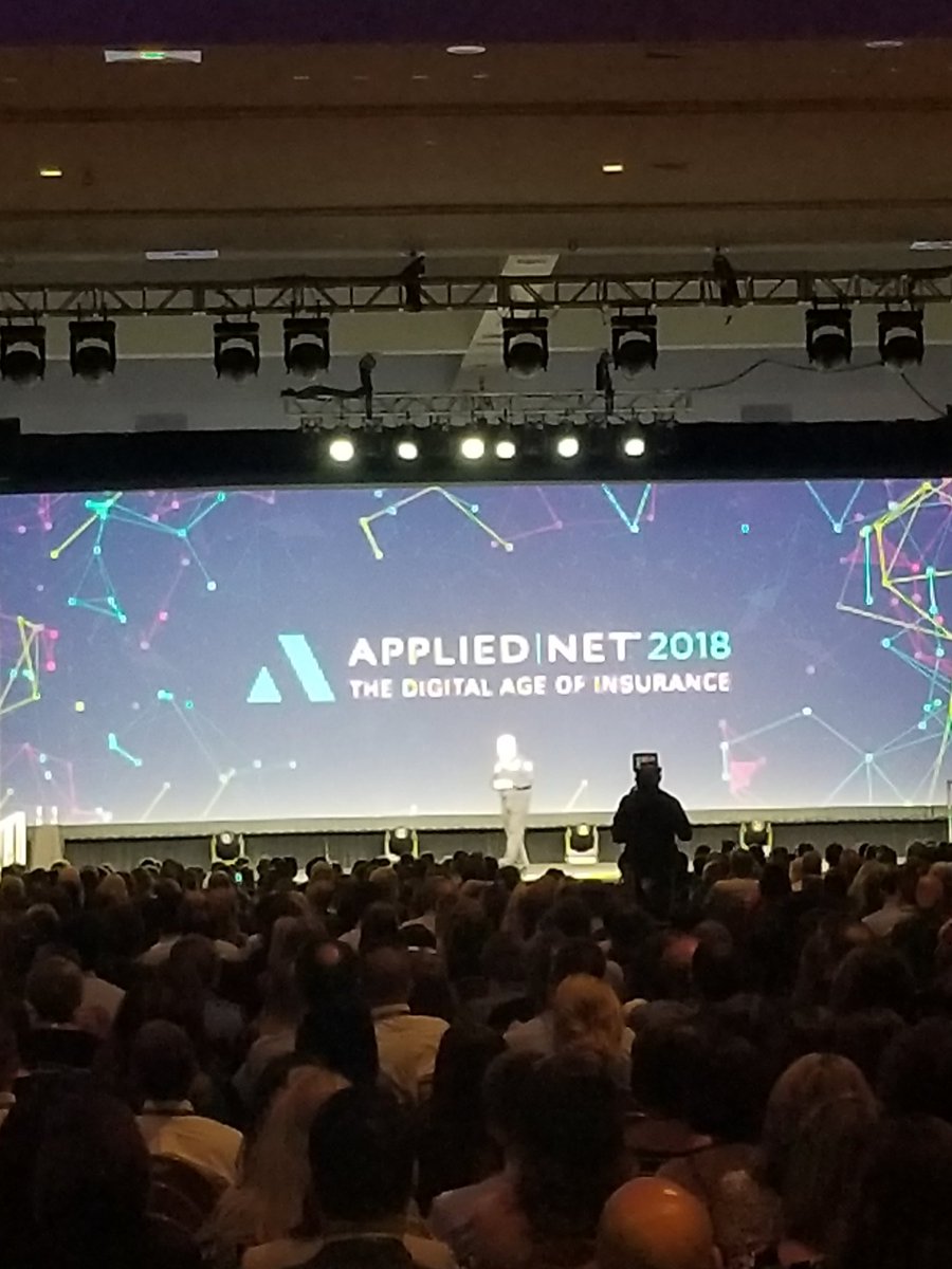 johnknotek's tweet image. Captain Scott Kelly at #AppliedNet2018