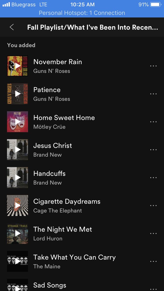 murrayannn's tweet image. What’s on your #fallplaylist? 🍁🕸