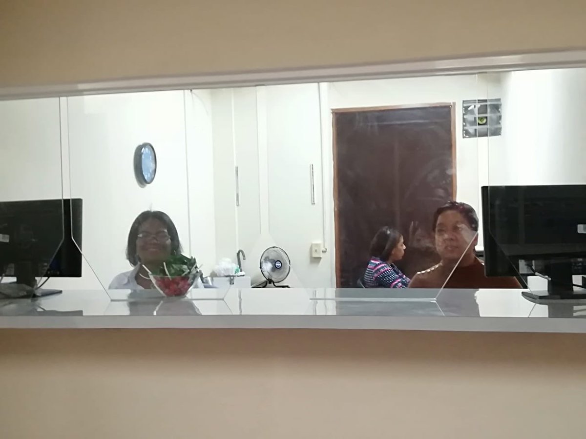 ColonAlcaldia's tweet photo. Le recordamos a nuestros usuarios que los departamentos de Tesorería, Caja, Placa, facturación y Contabilidad fueron trasladados al edificio YMCA de Calle 10 y 11 Avenida Bolívar de la ciudad de Colón. https://t.co/fQKRi0axNY