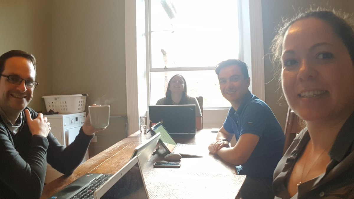 LouizaJeffcoat's tweet image. We&apos;ve arrived at our digs in Manchester and using the dining table as an office space 😁 #lotsofworktodo @UK_SIC #Insafe2018