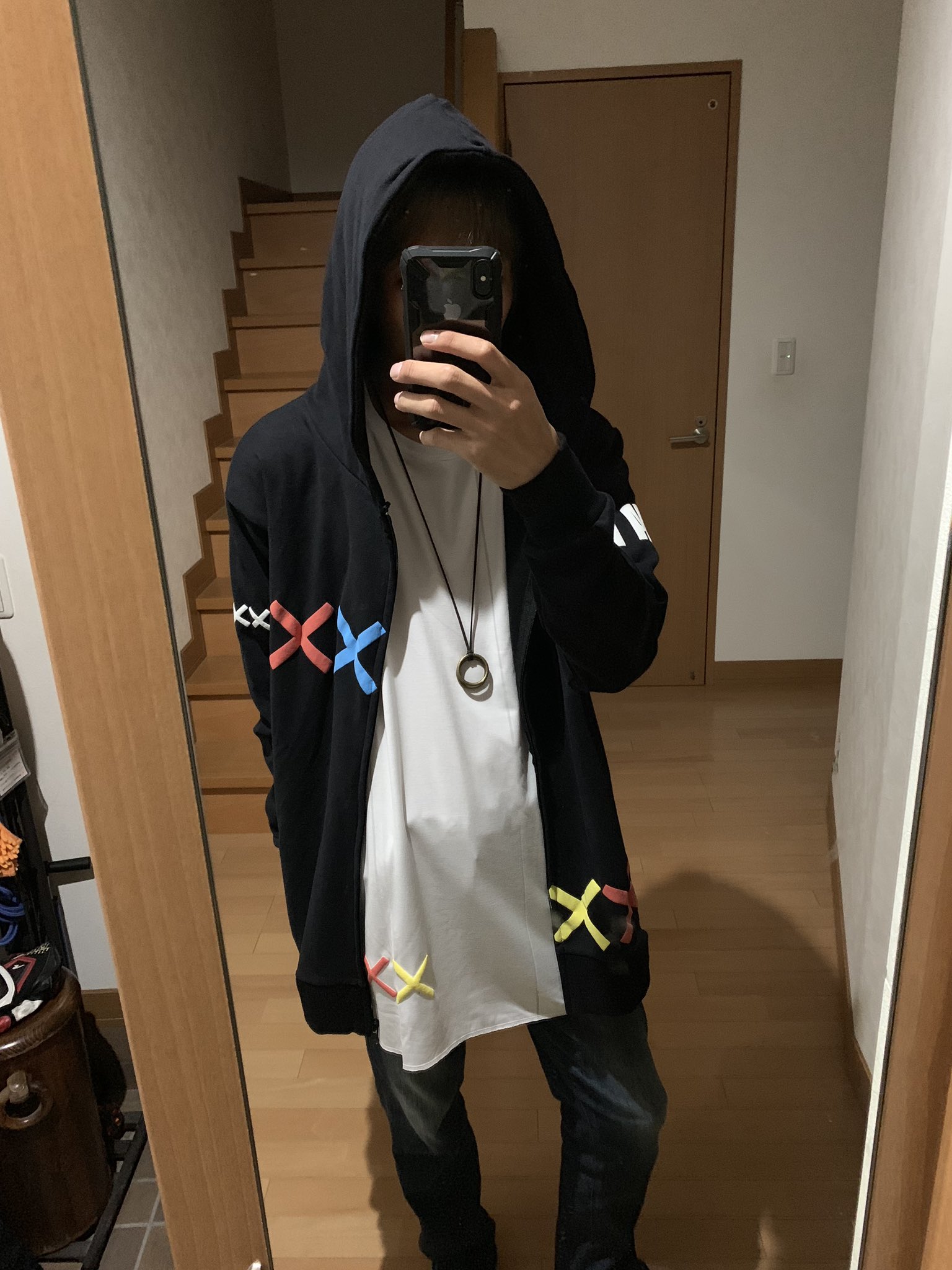 Hokuto 友人から 輝夜月ちゃんのパーカー とtシャツがあまりにもでかくない ってlineが来たから確認のために着てみたくなった Vwww名前通りのビッグパーカーとビッグtって感じ ๑ W ๑ Www 夜中に何してんだろwwww 輝夜月 カグヤルナライブ Hokuto 友人から 輝夜月ちゃんのパーカー とtシャツがあまりにもでかくない ってlineが来たから確認のために着てみたくなった Vwww名前通りのビッグパーカーとビッグtって感じ ๑ W ๑ Www 夜中に何してんだろwwww 輝夜月 カグヤルナライブ