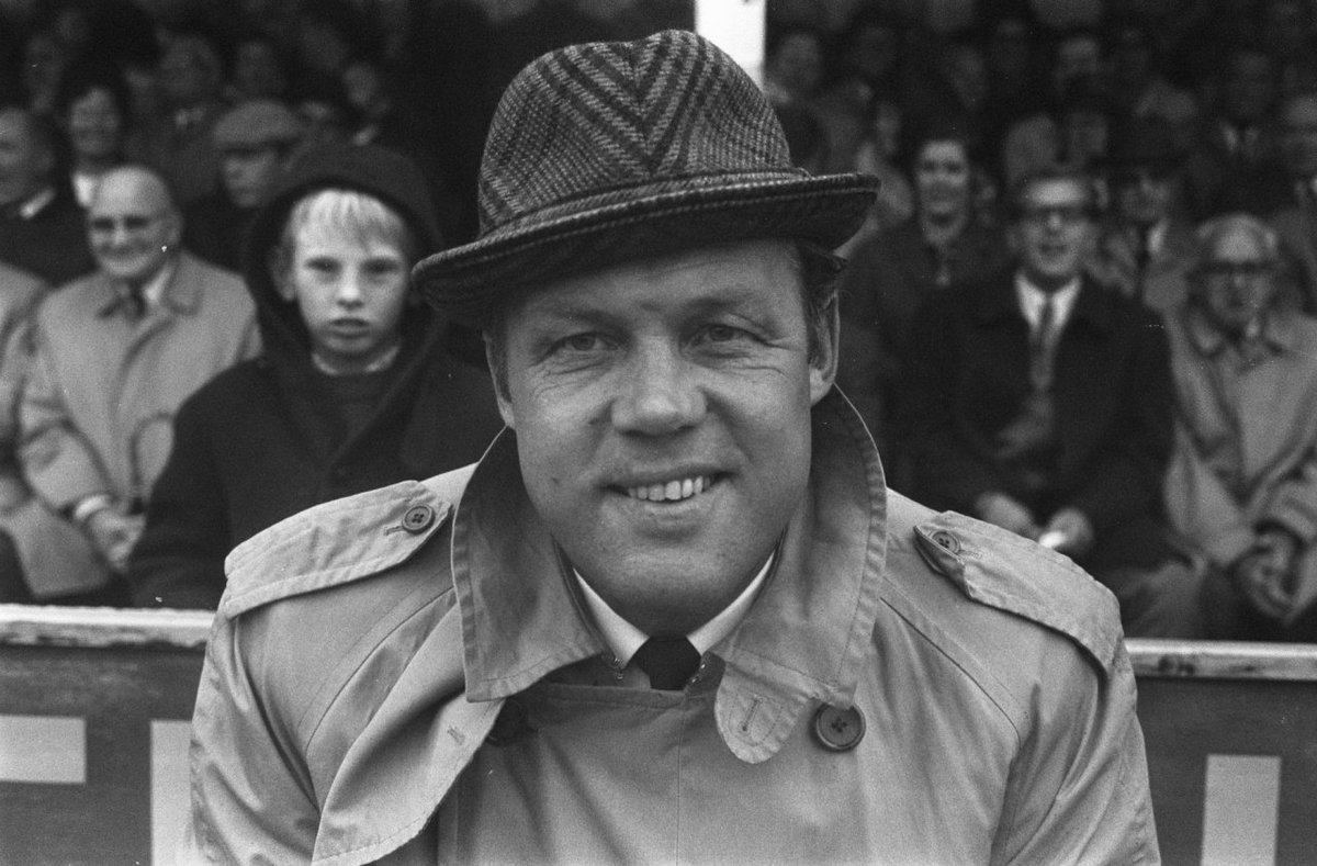 leetsaK's tweet photo. 4 oktober 1970: Excelsior tegen Ajax 1-1; Rinus Michels
@AFCAjax @excelsiorrdam #hoedjesdag #boertjevanbuuten #secundofranco #degeneraal #totaalvoetbal https://t.co/tIgSU7Z4TP