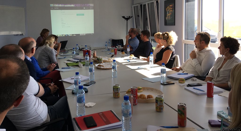 ELerendu's tweet image. 🏭🤝Présentation de solutions aux #entreprises de la zone d’activité de Bolbec Saint Jean, dans le cadre de la gestion #durable de la zone d’activité et de mutualisation des besoins : AMAP 👨‍🌾, @synr76 ♻️, formation, prélèvement à la ressource ... 
#GDZA #synergie
@CauxSeine_dvlpt