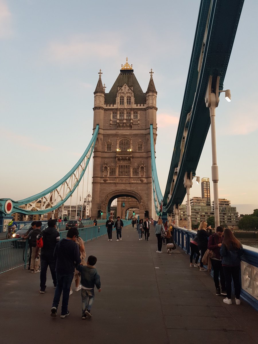 russ_cave's tweet photo. Getting the step count up while away in London working! #NLChallenge10000 #Towerbridge https://t.co/UDu827qRdt
